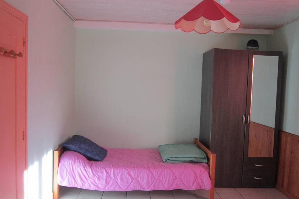 Savignac-les-Ormeaux Appartement Rdc Maison De Village מראה חיצוני תמונה